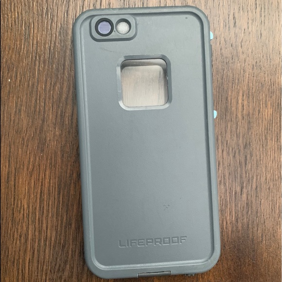 iPhone 6s LifeProof case - Picture 3 of 3